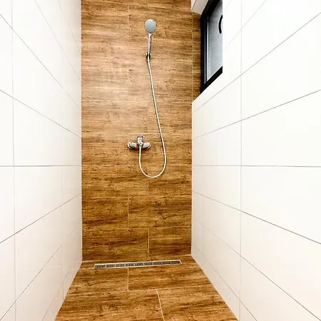 Kiko Lux krevet i doručak