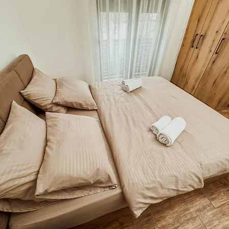Bed and Breakfast Kiko Lux *